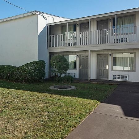 Studio Inn Extended Stay Oklahoma City Airport By Oyo Exterior photo