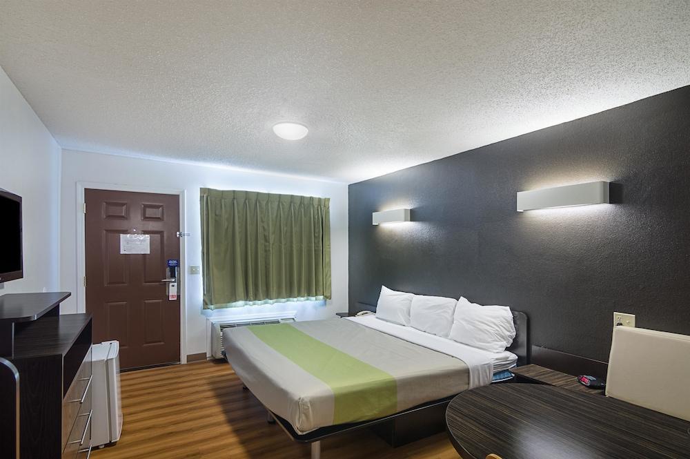 Studio Inn Extended Stay Oklahoma City Airport By Oyo Exterior photo