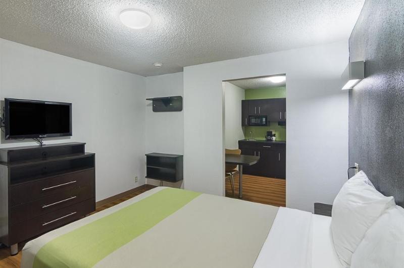Studio Inn Extended Stay Oklahoma City Airport By Oyo Exterior photo